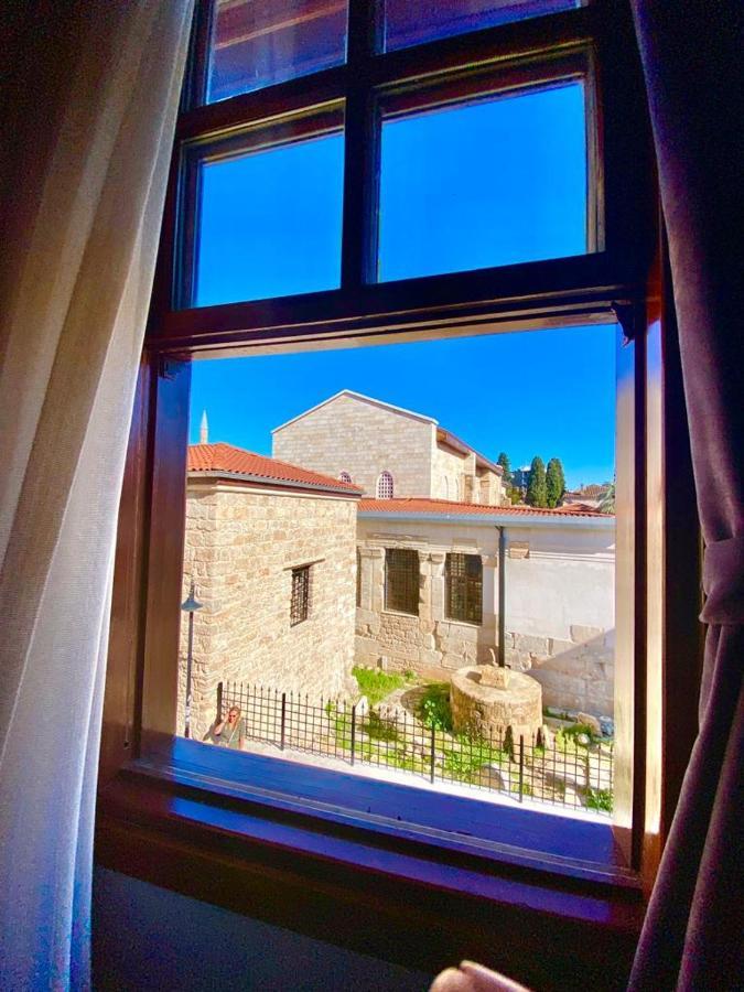 Appartamento Necip Bey Konagi Antalia Esterno foto